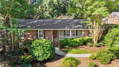 /international/us/1603-ilchester-court-greensboro-nc-110100329281/