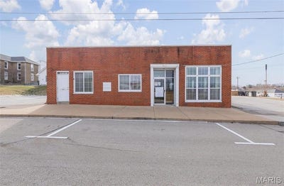 /international/us/114-main-street-hillsboro-mo-110093260935/?lang=en