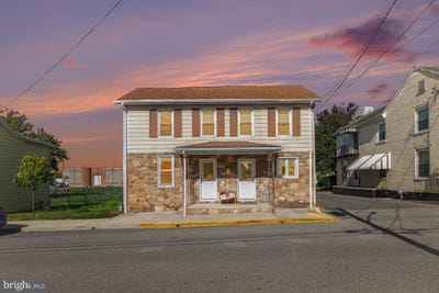/international/us/128-e-madison-street-e-greencastle-pa-110120482136/