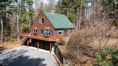 /international/us/519-chopmist-hill-road-glocester-ri-110107311060/