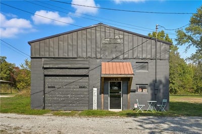 /international/us/1519-burton-drive-scottsburg-in-110103382038/