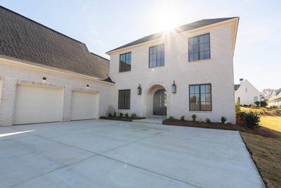 /international/us/226-welchshire-drive-madison-ms-110120858293/
