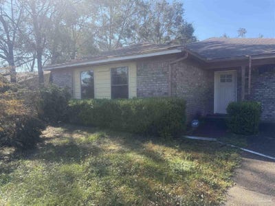 /international/us/7421-northpointe-blvd-pensacola-fl-110120583062/