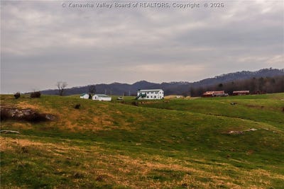 /international/us/1379-gwinn-road-victor-wv-110106818862/
