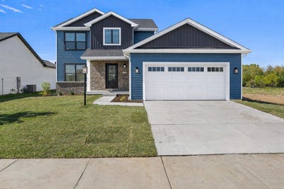 /international/us/22-meadow-drive-monticello-il-110107467111/
