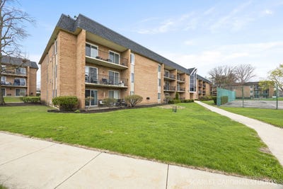 /international/us/1056-n-mill-street-naperville-il-110107266262/
