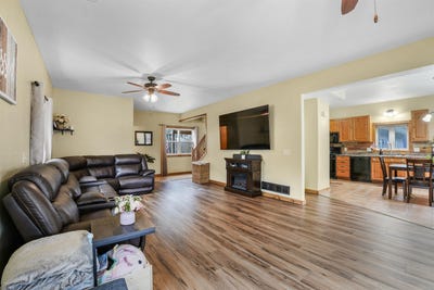 /international/us/e10282-greimel-road-baraboo-wi-110107982843/
