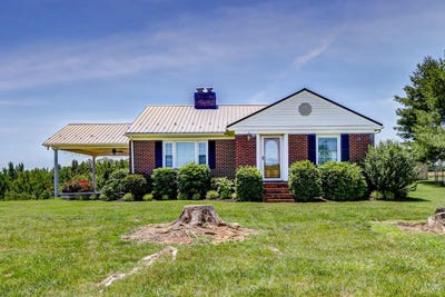 /international/us/384-novelty-road-union-hall-va-110108723630/