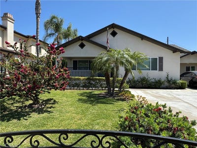 /international/us/9782-broadway-anaheim-ca-110108449117/