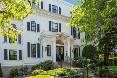 /international/us/157-waterman-street-providence-ri-110100941969/