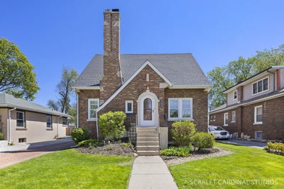 /international/us/153-s-lombard-avenue-lombard-il-110107539182/