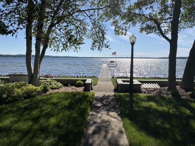 /international/us/13453-lakeside-avenue-bear-lake-mi-110109110259/
