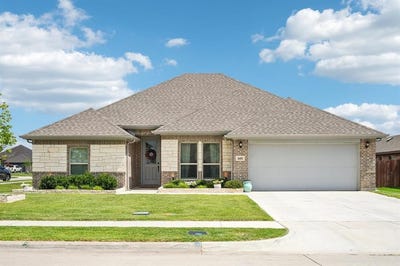 /international/us/1601-wagon-wheel-way-krum-tx-110100530826/
