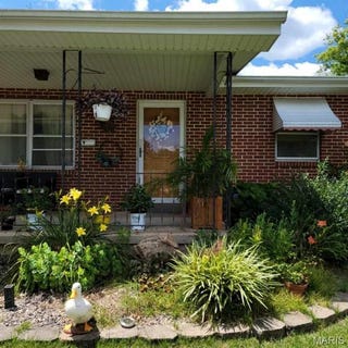 /international/us/219-n-walnut-street-owensville-mo-110100872360/