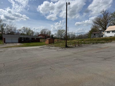 /international/us/310-crab-orchard-road-lancaster-ky-110106983298/