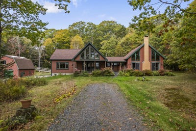 /international/us/101-butter-point-waldoboro-me-110103507676/