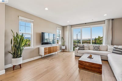 /international/us/4201-sunset-view-dr-dublin-ca-110108852314/