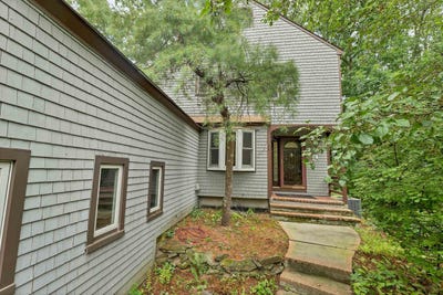 /international/us/9-kipford-way-nashua-nh-110109880876/
