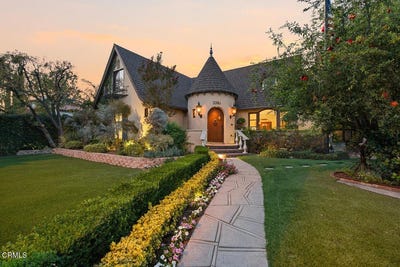 /international/us/2285-e-orange-grove-boulevard-pasadena-ca-110120040160/