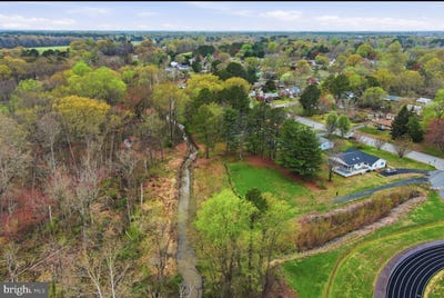 /international/us/mecklenburg-ave-easton-md-110107007453/