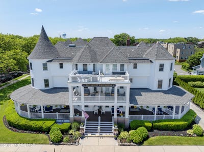 /international/us/200-monmouth-avenue-spring-lake-nj-110107233876/