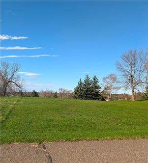 /international/us/tba-skyline-dr-w-grantsburg-wi-110107664541/