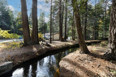 /international/us/7528-leaning-cedar-lane-shingletown-ca-110107872358/