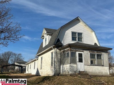 /international/us/2618-p-street-auburn-ne-110104305734/