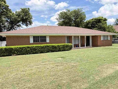 /international/us/624-w-1st-st-grandfield-ok-110108341552/