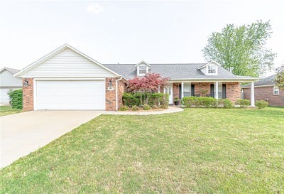 /international/us/1807-sw-pine-avenue-bentonville-ar-110108475775/
