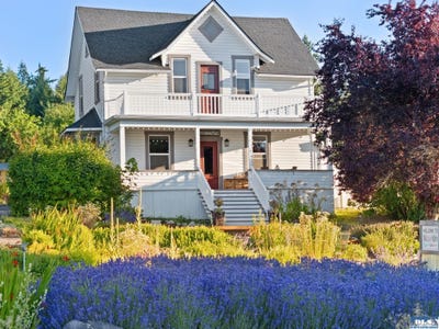 /international/us/1345-s-sequim-ave-sequim-wa-110101011856/