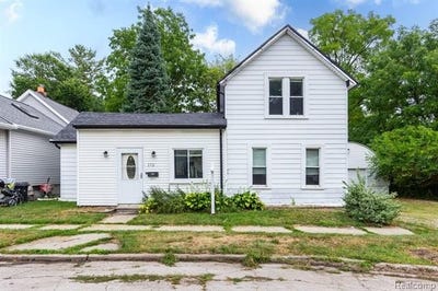 /international/us/172-higgins-street-lapeer-mi-110109917365/