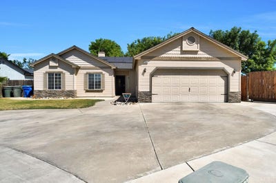 /international/us/1384-tulip-street-lemoore-ca-110107907867/
