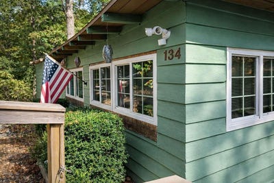/international/us/134-laughing-lane-rockaway-beach-mo-110107784505/