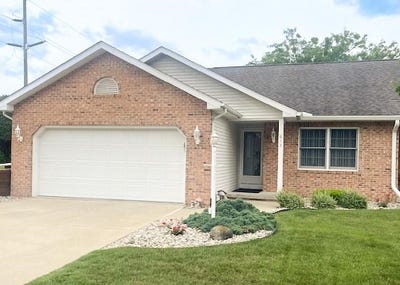 /international/us/613-summergreen-drive-frankenmuth-mi-110108857242/