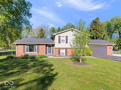 /international/us/1352-westwind-drive-avon-in-110107483292/