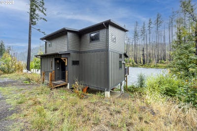 /international/us/50010-mckenzie-hwy-vida-or-110102761507/