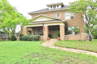 /international/us/1217-s-monroe-street-san-angelo-tx-110107314176/