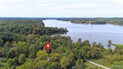 /international/us/6051-blue-ribbon-road-marshall-twp-oh-110120119200/