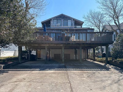 /international/us/205-cape-avenue-cape-may-point-nj-110106767606/