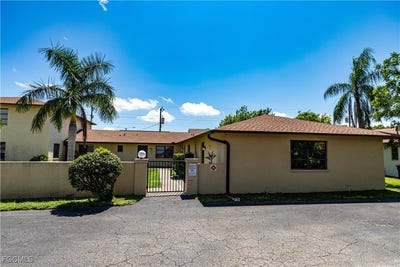 /international/us/1104-se-8th-street-cape-coral-fl-110105094296/