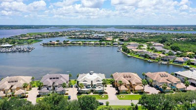/international/us/1041-riverscape-street-bradenton-fl-110119728136/