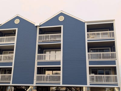 /international/us/4305-n-ocean-blvd-north-myrtle-beach-sc-110097162036/