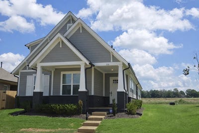 /international/us/330-oak-haven-cir-oakland-tn-110108755658/