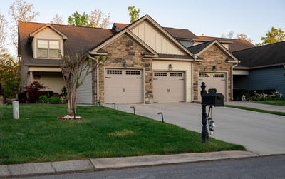 /international/us/2340-rivendell-lane-chattanooga-tn-110107716791/