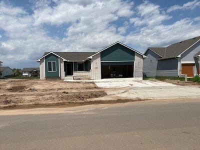 /international/us/10696-sondra-wichita-ks-110106071367/