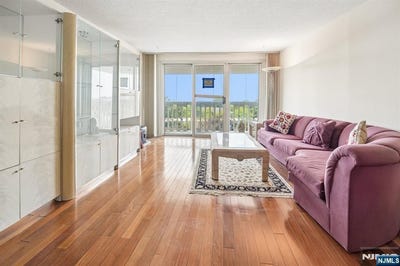 /international/us/555-north-avenue-fort-lee-nj-110109755931/
