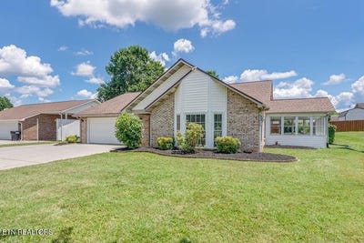 /international/us/1418-raulston-rd-maryville-tn-110100840817/