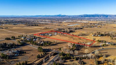 /international/us/5324-county-road-48-fort-collins-co-110105524792/