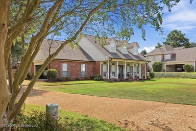 /international/us/534-lake-pointe-lane-madison-ms-110120800408/